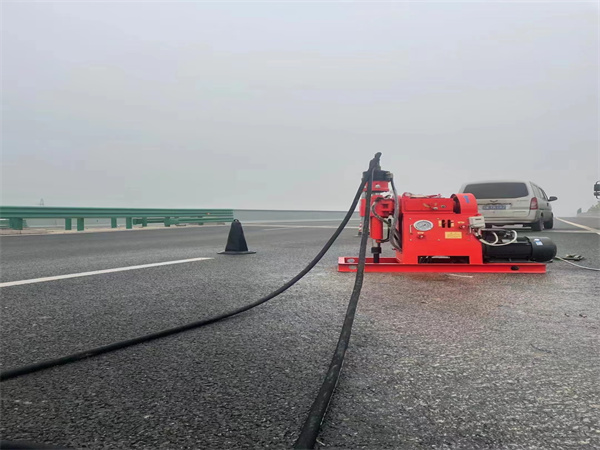 蓟州马路路基路面开裂下沉注浆加固灌浆